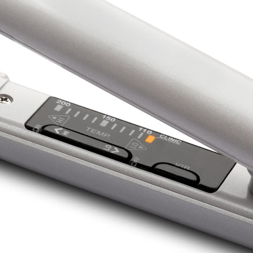 ESSENTIAL GIFT PACK + STYLER OF CHOICE